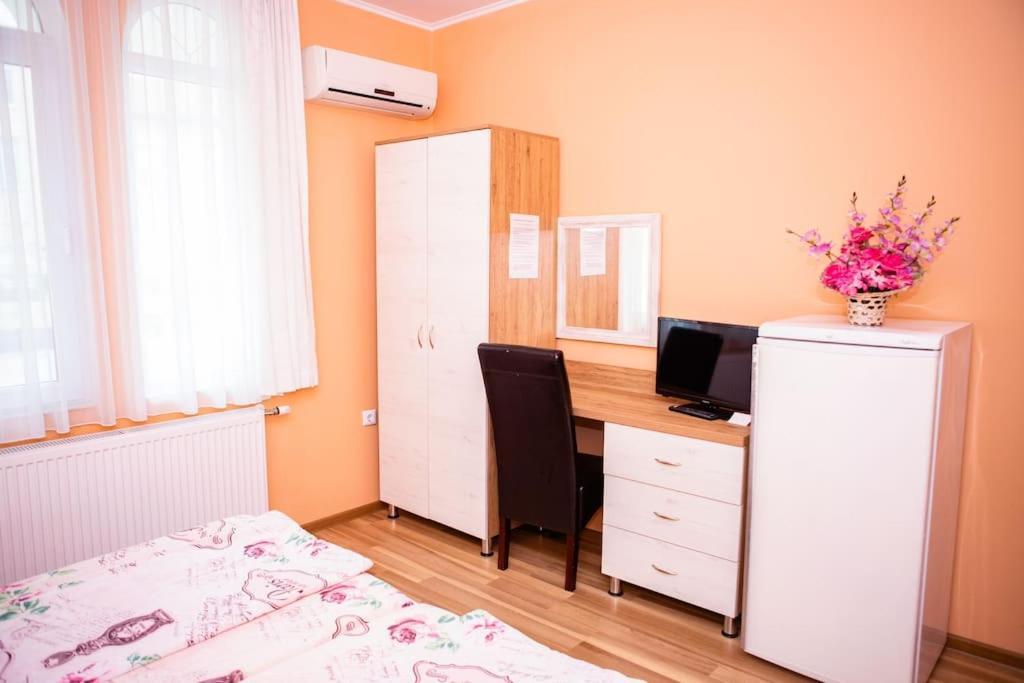 Lucky 2 Hotel Pavel Banea Exterior foto